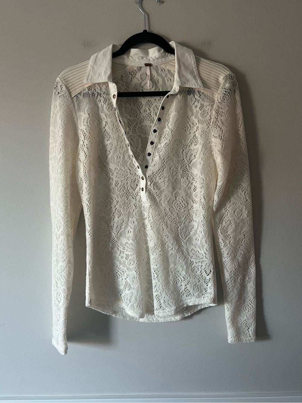 Free People Ivory Lace Henley Top Medium Boho Collared Long Sleeve Romantic